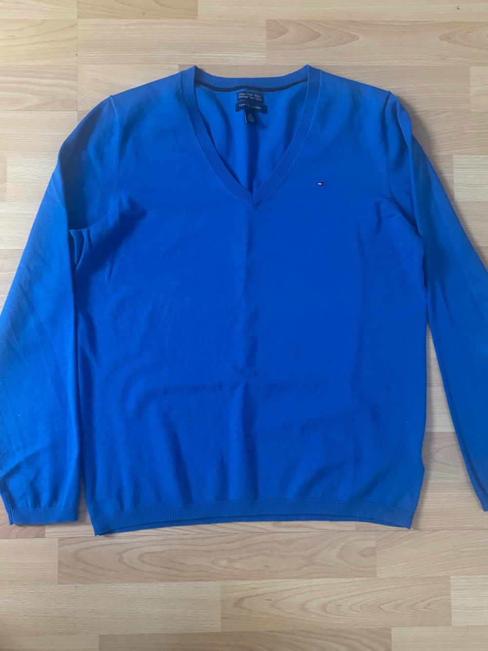 Tommy Hilfiger V-Neck Sweater in Bright Royal Blue - NEVER WORN, Brand New!